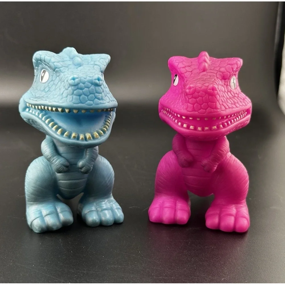 GI-GO Re-Evolution Dinosaur Toys Figures Lot Of 2 Tyrannosaurus Rex T-Rex PVC